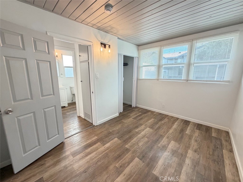 Downey Condo: 10539 Paramount Boulevard