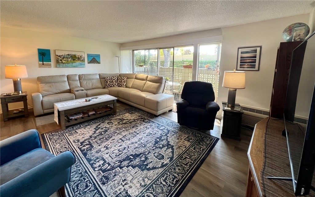 Laguna Woods Condo: 254 Calle Aragon