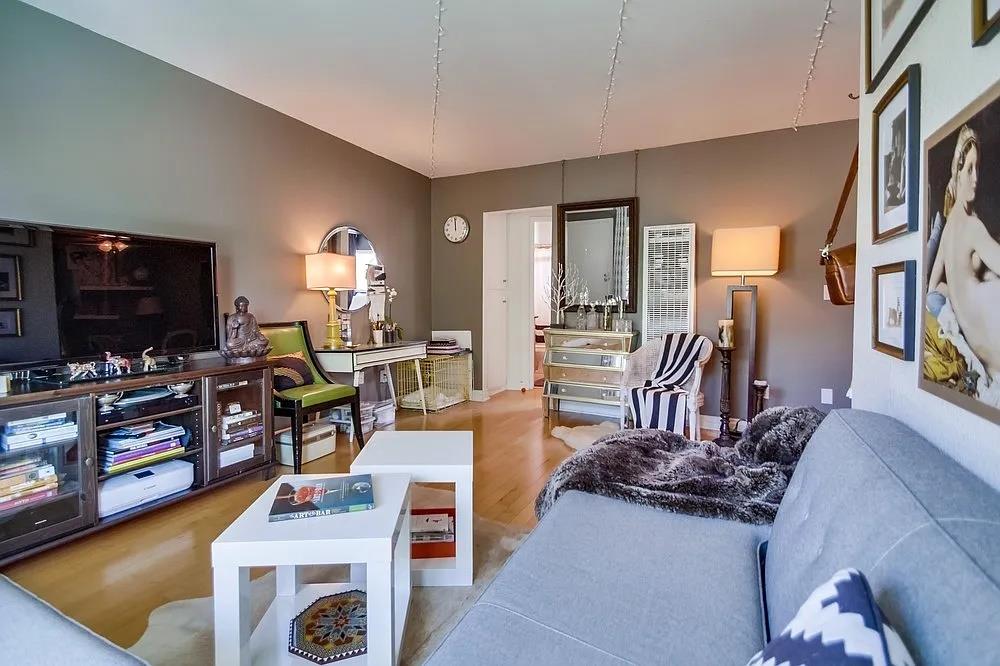 San Diego Condo: 4747 Hamilton Street