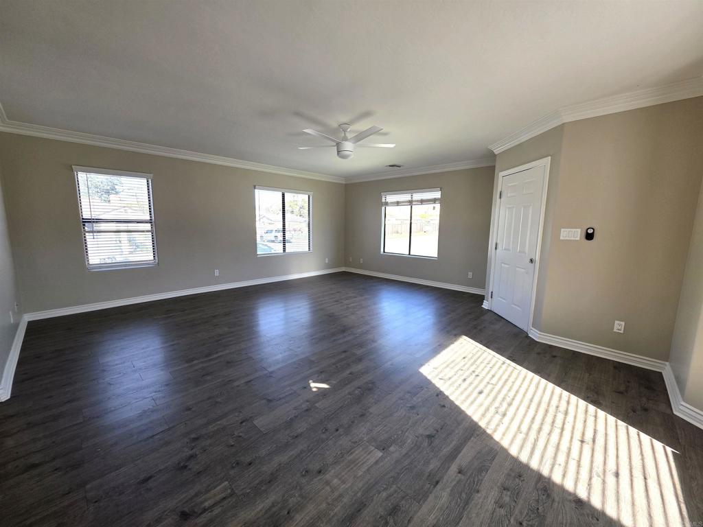 San Diego Condo: 2404 Morningside Street