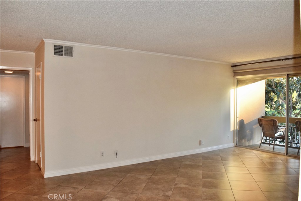 Valencia Condo: 24525 Trevino Drive