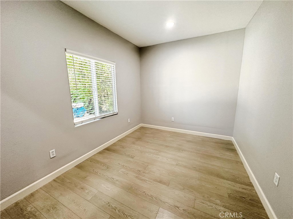 Riverside Condo: 2319 Wilshire Street