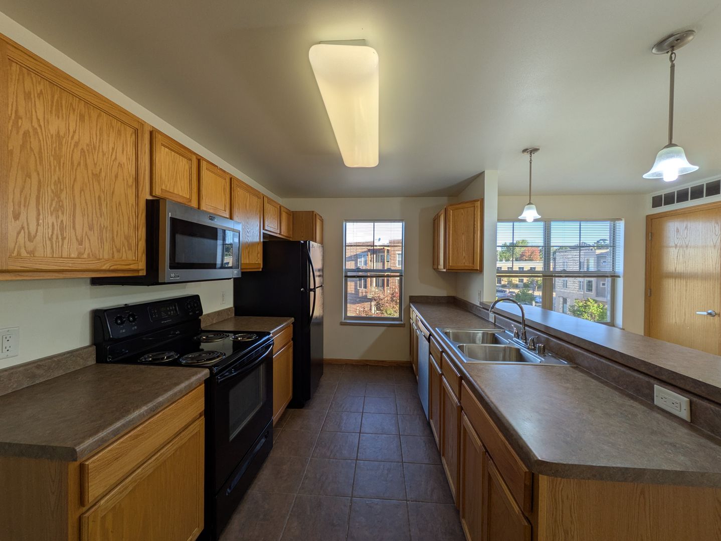 Sun Prairie Apartment: 188 Cannery Pl