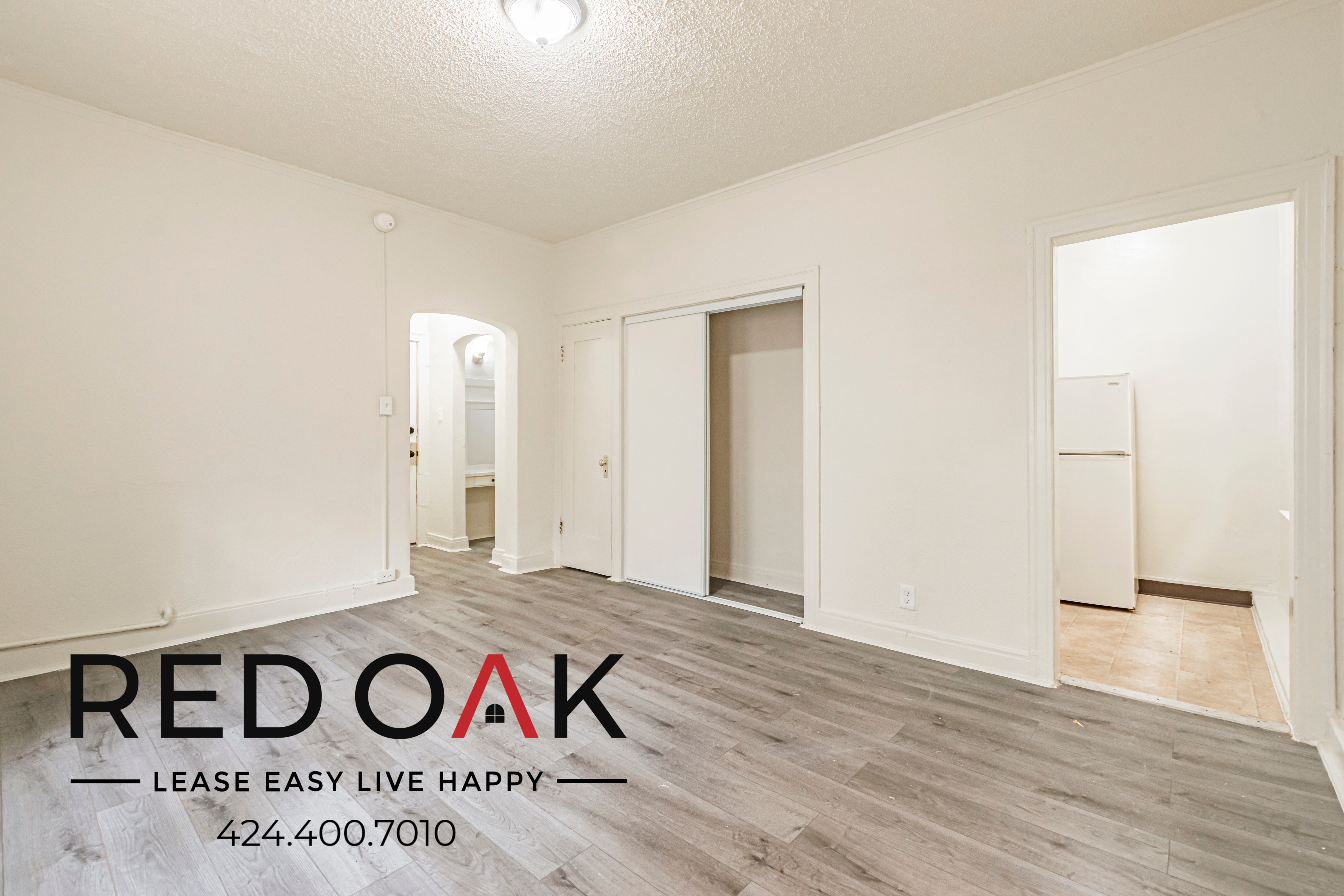 Los Angeles Condo: 153 N New Hampshire Ave