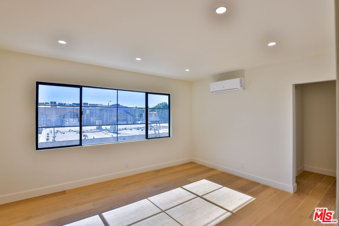 Malibu Condo: 22227 Pacific Coast Highway