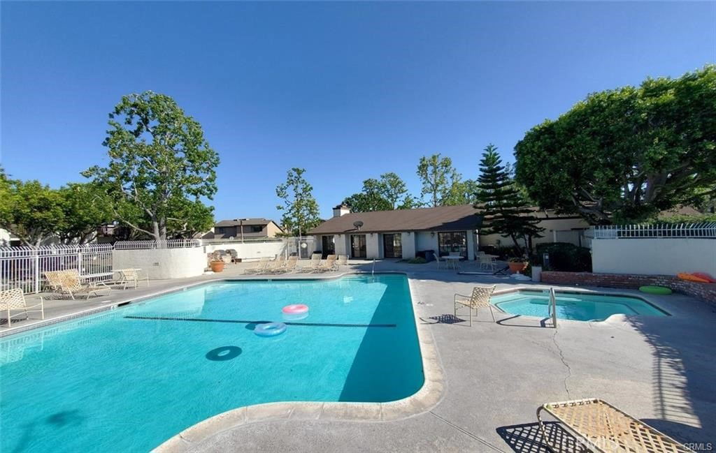 Garden Grove Condo: 8531 Meadow Brook Avenue