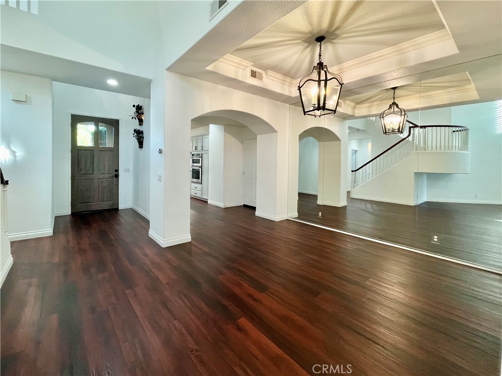 Valencia Condo: 24812 Avignon Drive