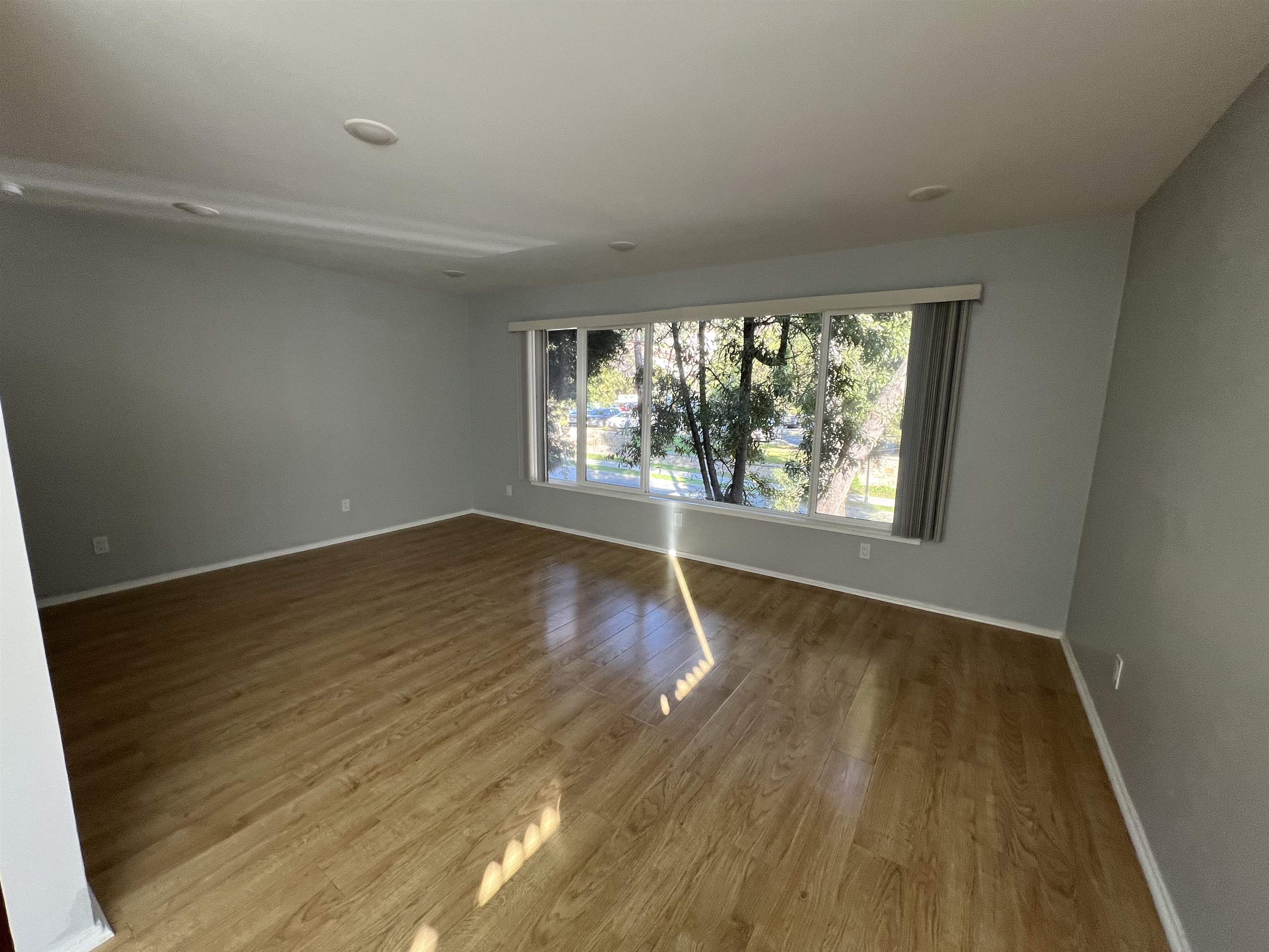 Berkeley Condo: 2636 Warring Street