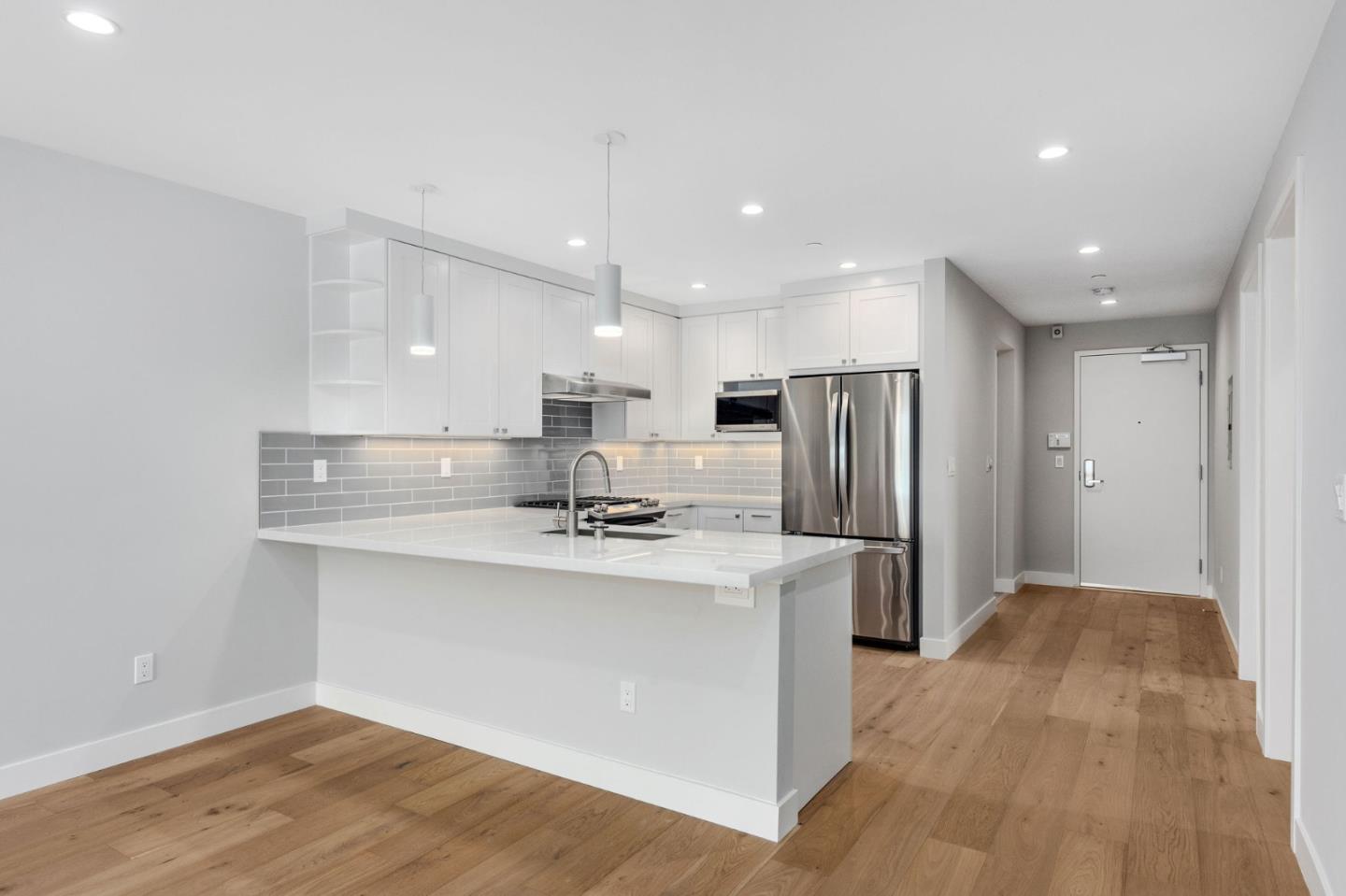 Millbrae Condo: 30 Hermosa Avenue