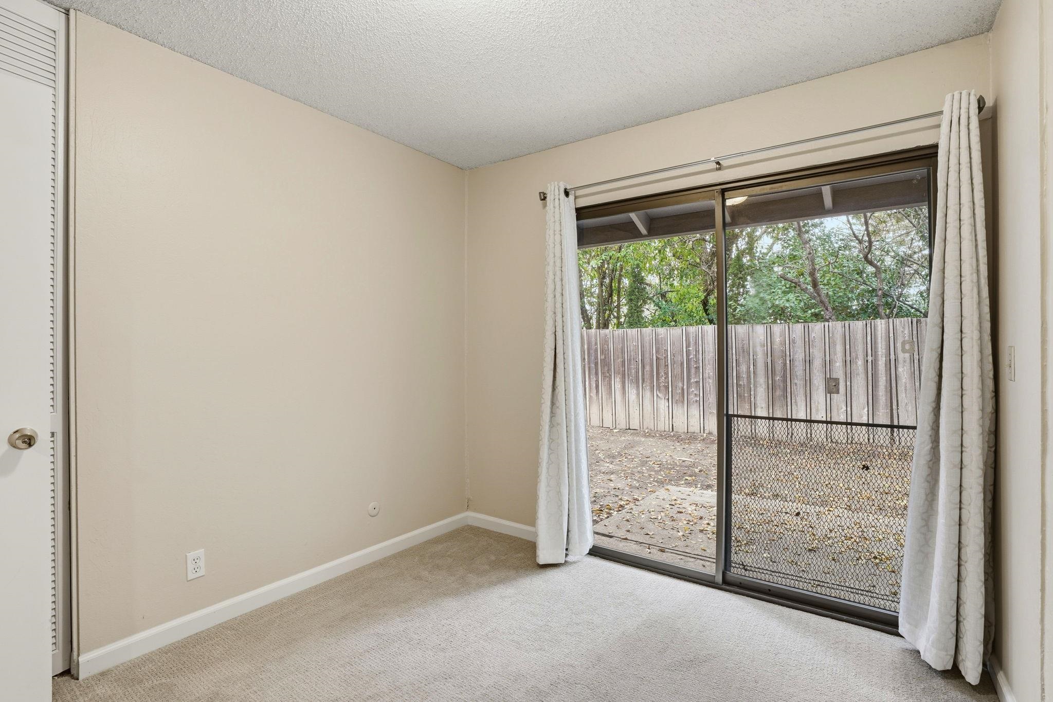 Walnut Creek Condo: 1930 Camino Verde