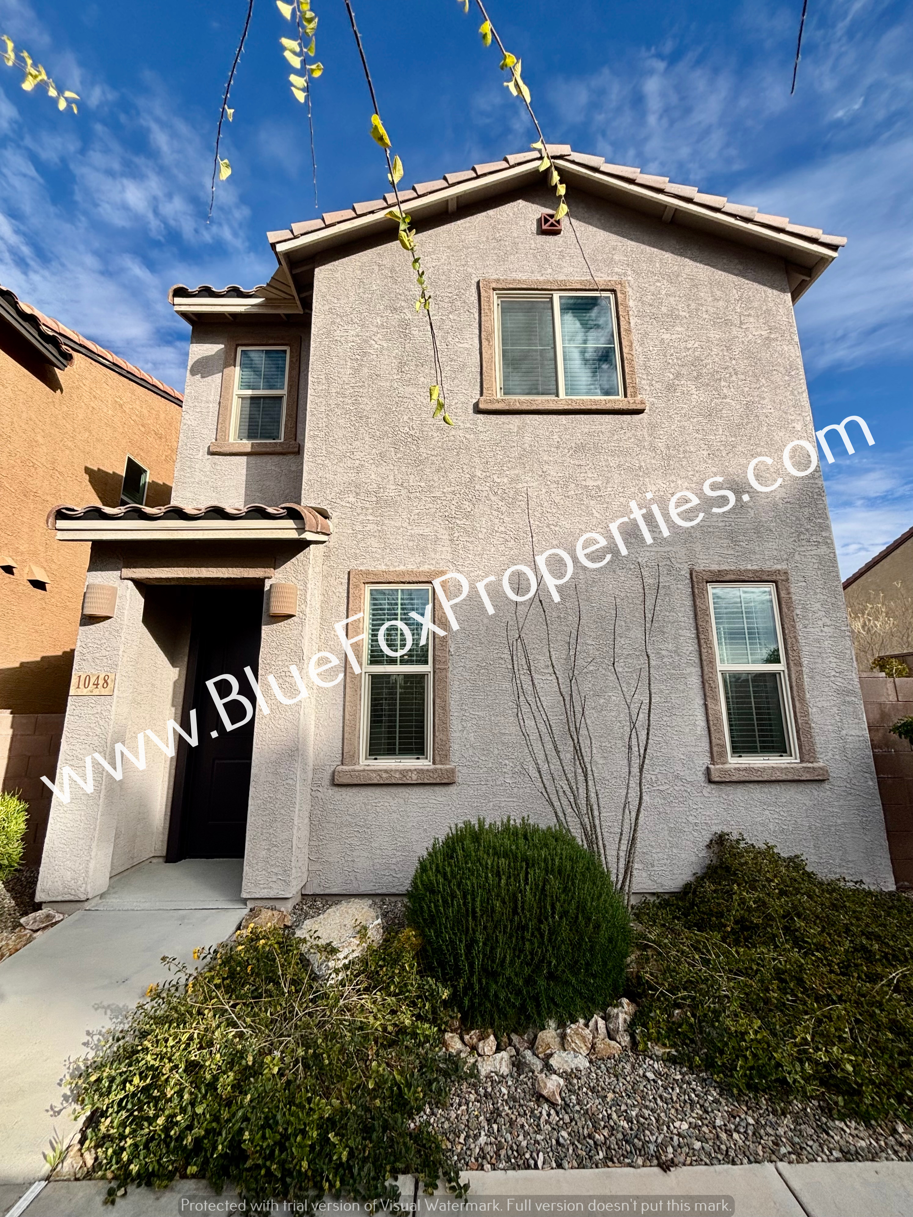 Tucson House: 1048 E Descent St