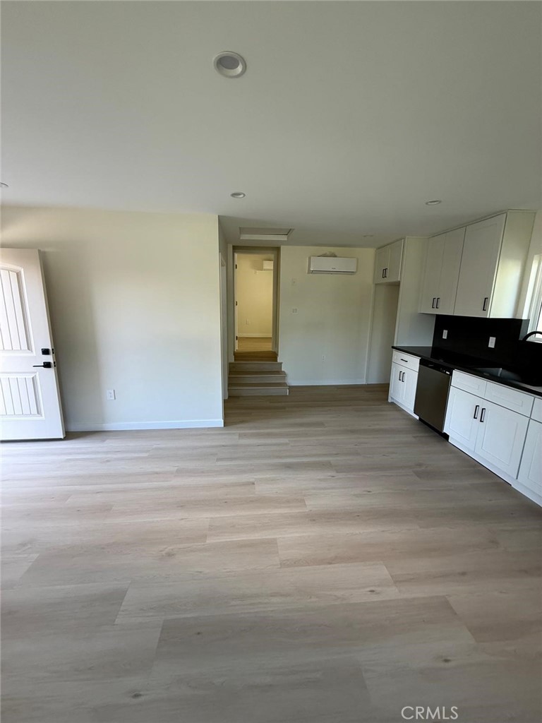 Winnetka Condo: 8601 Delco Avenue