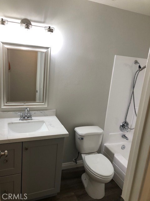 Mission Viejo Condo: 23211 Vía Reina