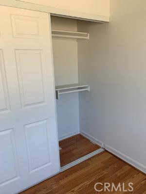 Reseda Condo: 19234 Hamlin Street