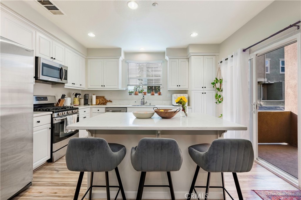 Anaheim Condo: 509 South Anaheim Boulevard