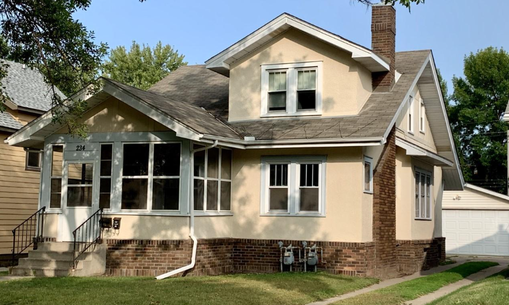 So Saint Paul Condo: 234 5th Ave N