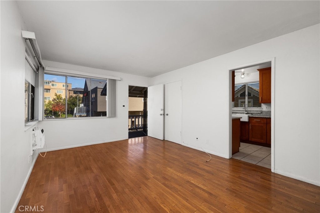 Pasadena Condo: 1124 Cordova Street