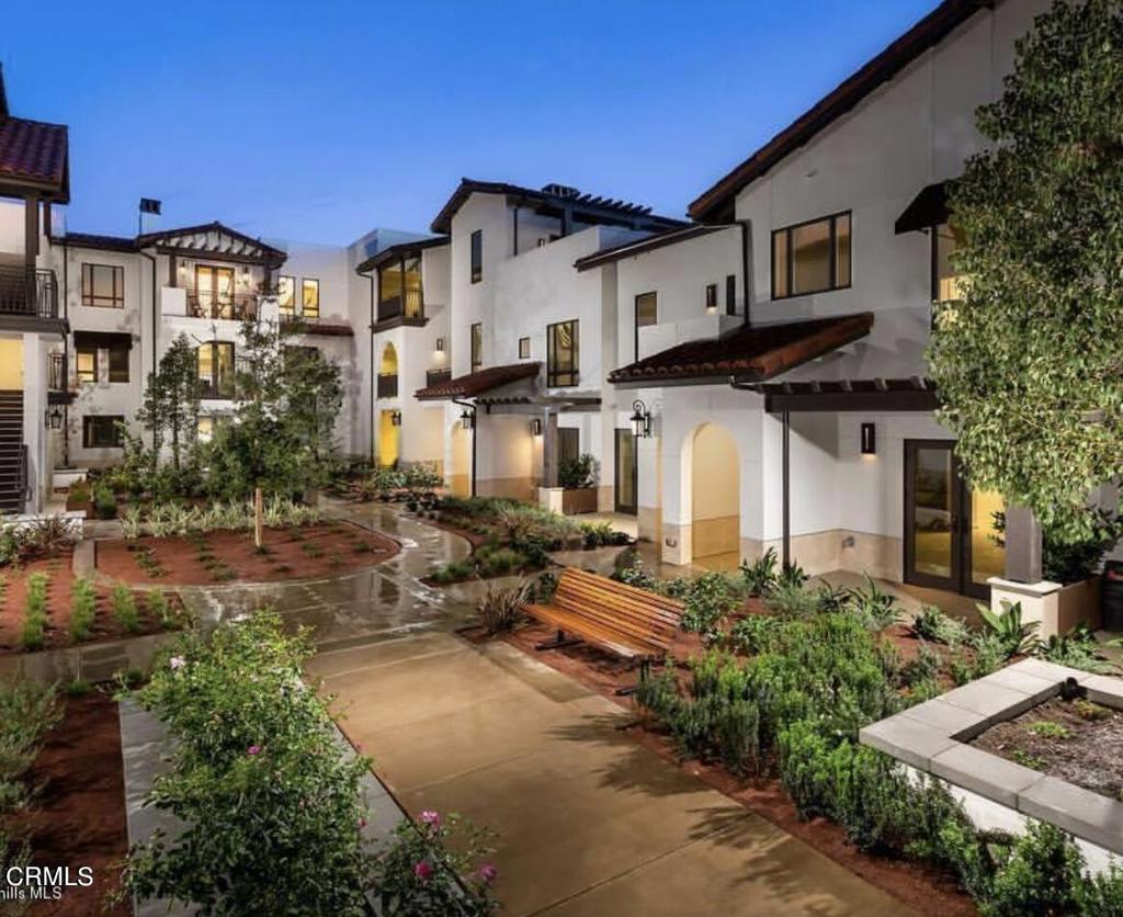 Pasadena Condo: 60 South Vinedo Avenue