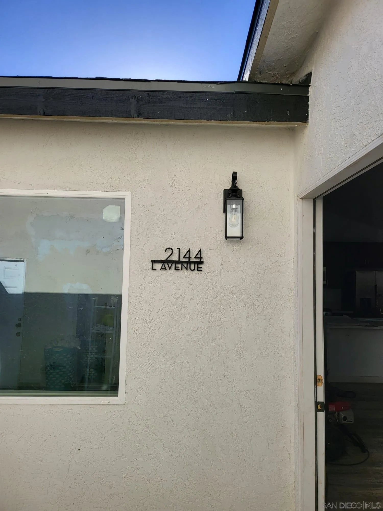 San Diego Condo: 2144 L Avenue