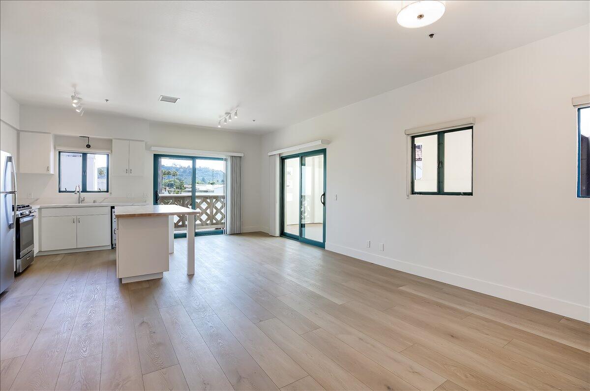 Santa Barbara Condo: 612 Anacapa Street