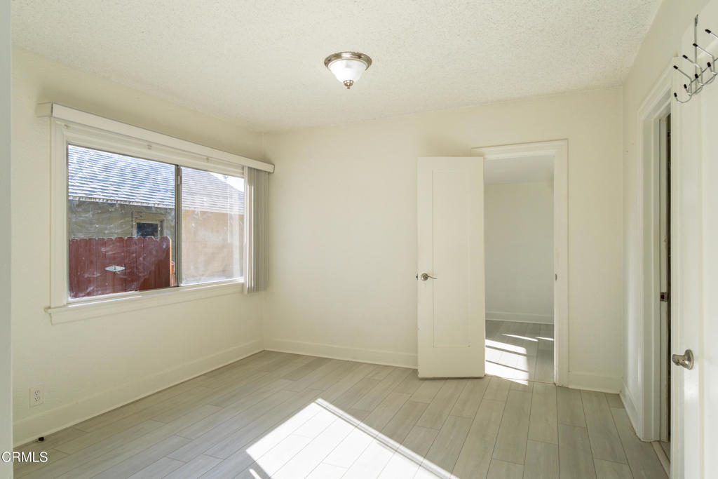 Pasadena Condo: 927 North Catalina Avenue