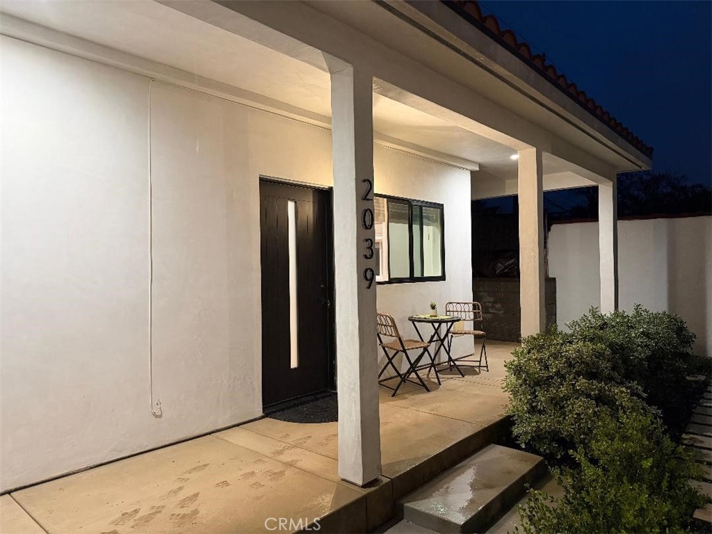 Pasadena Condo: 2039 Casa Grande Street