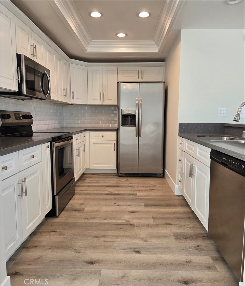 Irvine Condo: 377 Huntington