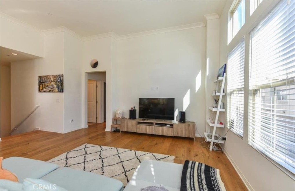 Irvine Condo: 202 Kempton