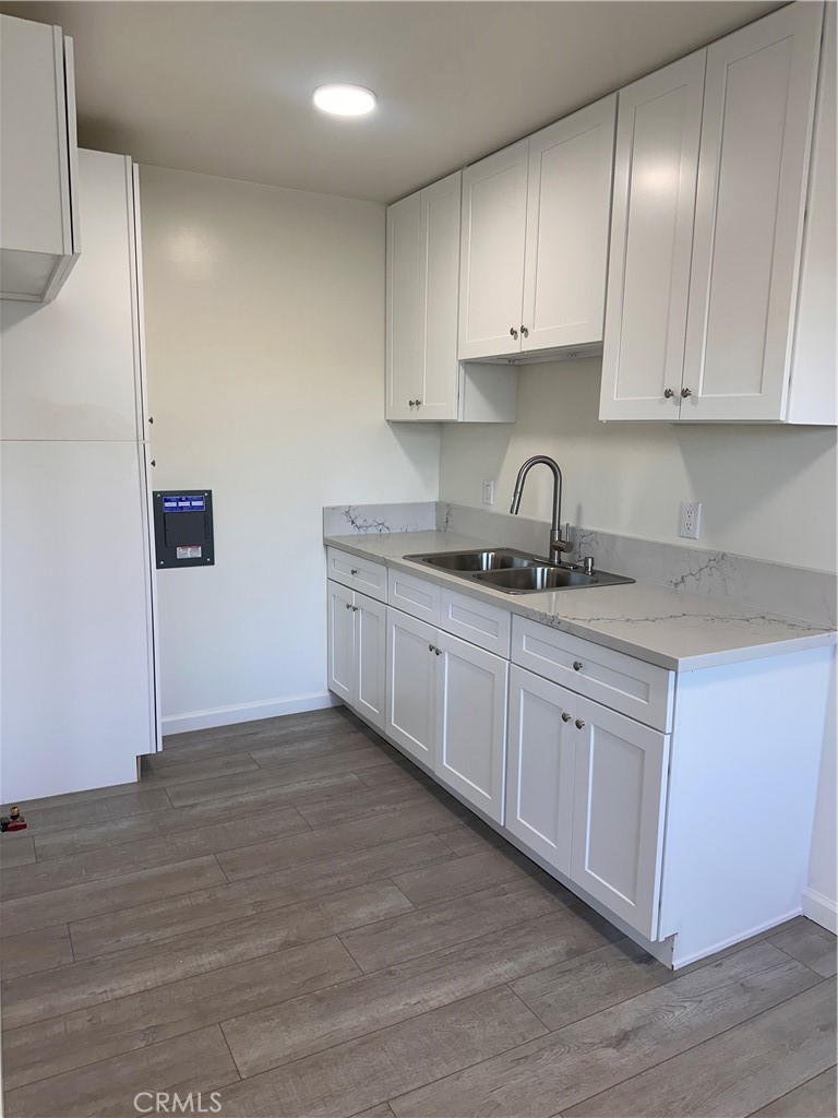 North Hollywood Condo: 12817 Barbara Ann Street