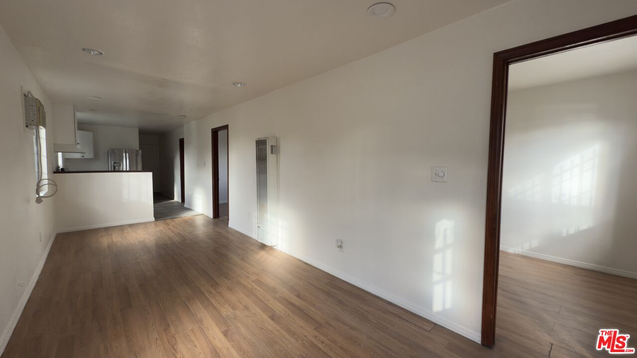 Los Angeles Condo: 11123 Monitor Avenue