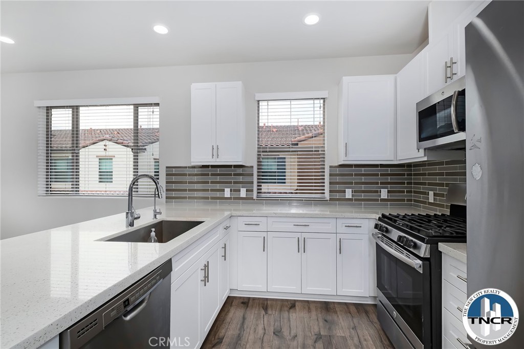 Santa Fe Springs Condo: 9841 Alburtis Avenue