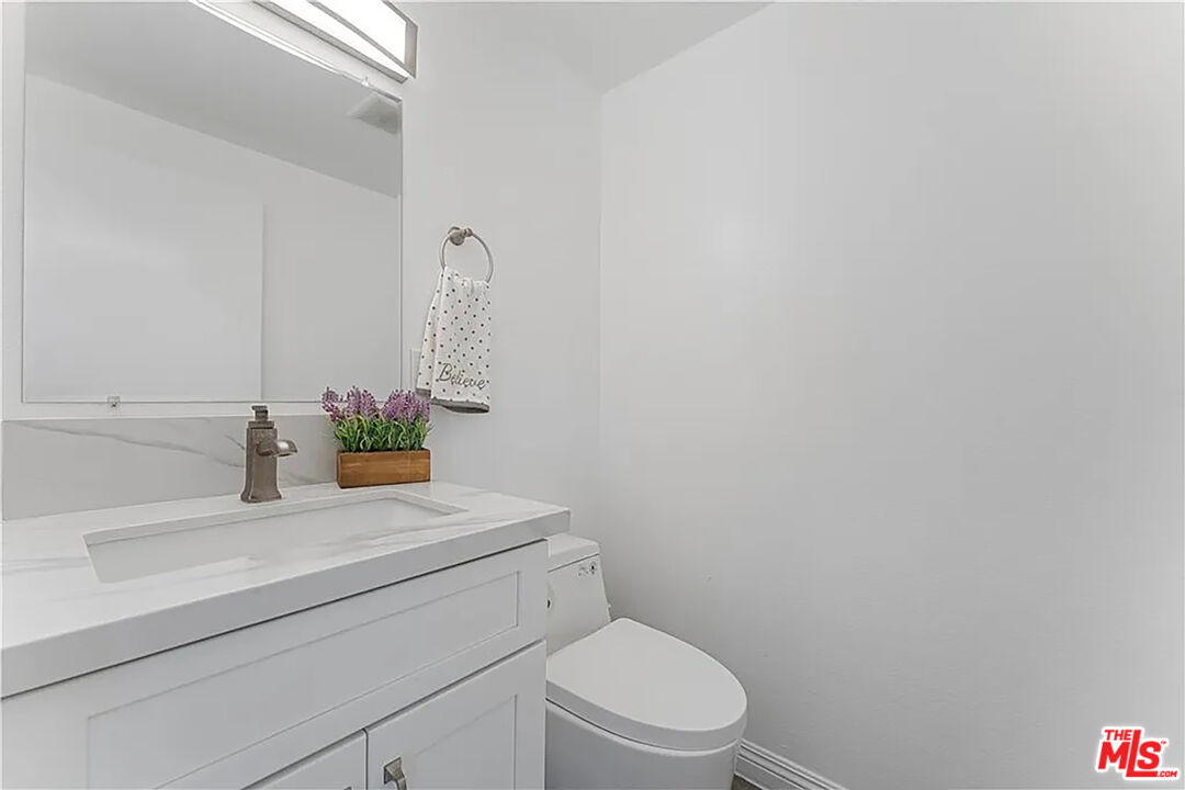 Monterey Park Condo: 126 Casuda Canyon Drive