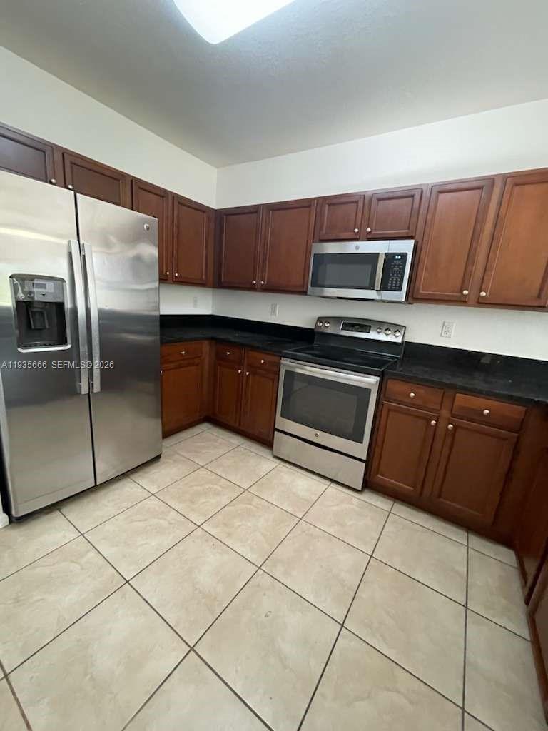 Doral Condo: 8620 Northwest 97th Avenue