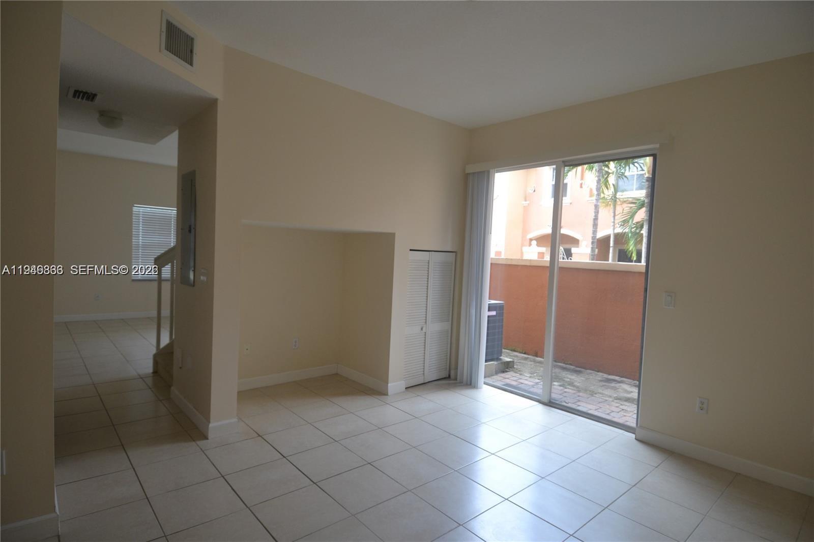 Dania Beach Condo: 4903 North Harbor Isles Drive