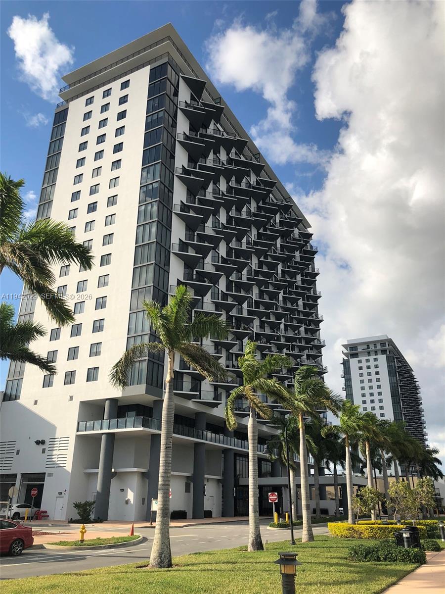 Doral Condo: 5252 Northwest 85th Avenue