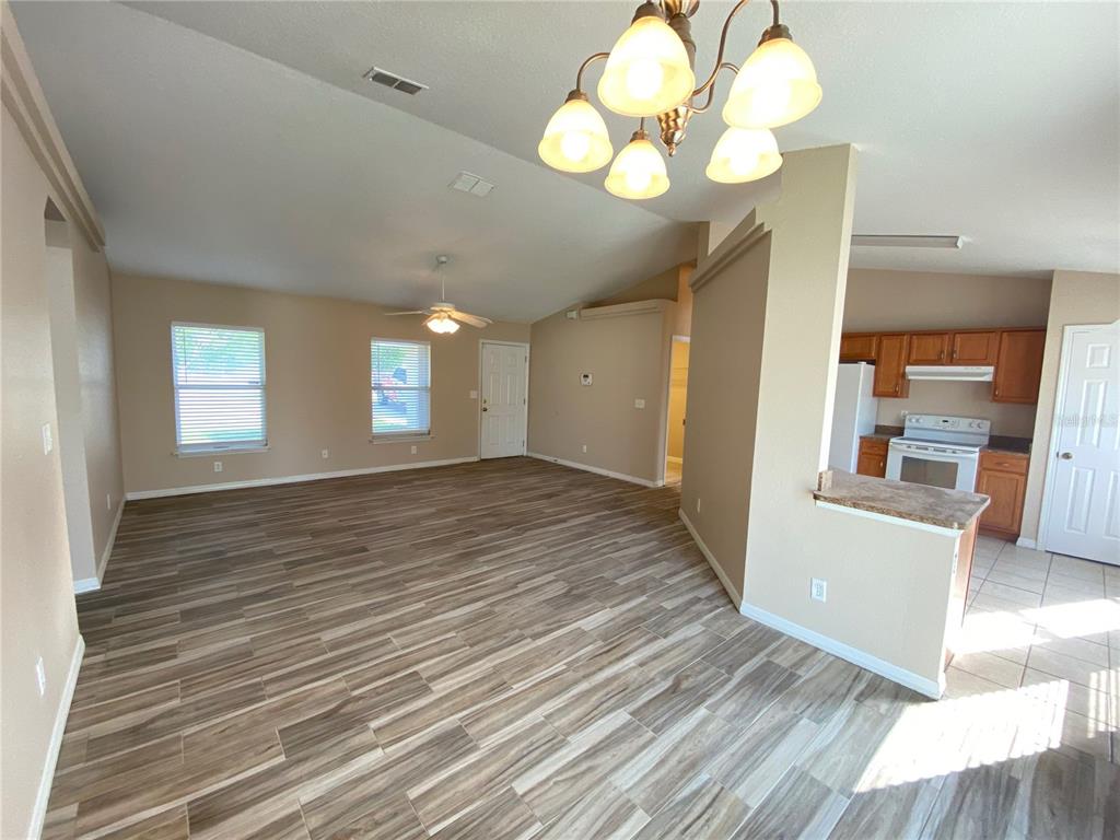 Ocala Condo: 11 Pine Course Loop