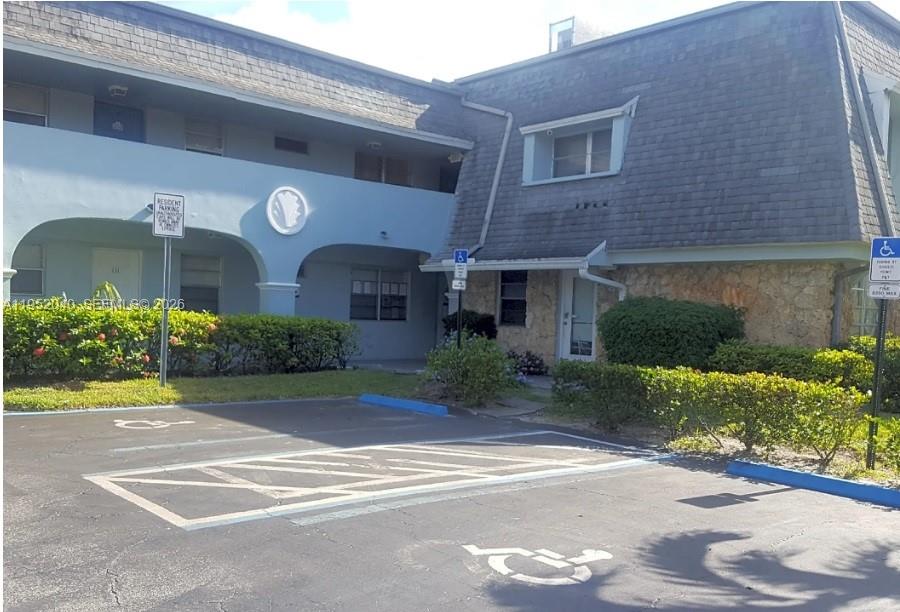 Plantation Condo: 4271 Northwest 5th Street