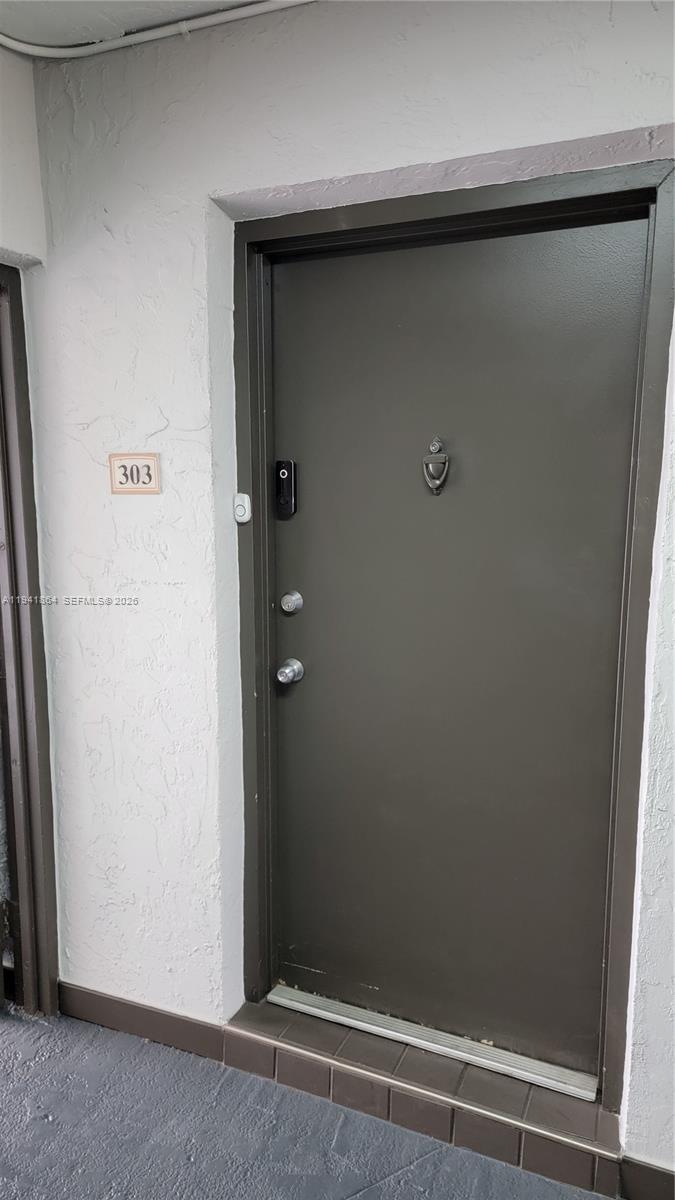 Doral Condo: 4804 Northwest 79th Avenue