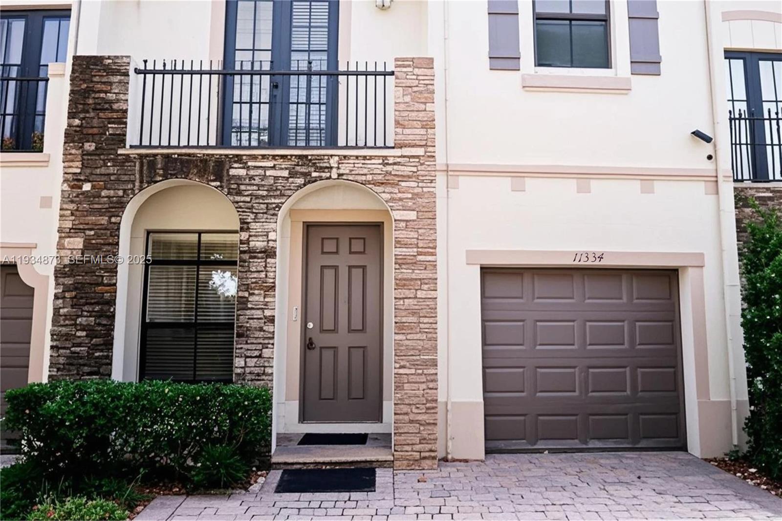 Homestead Condo: 11334 Southwest 236th Street