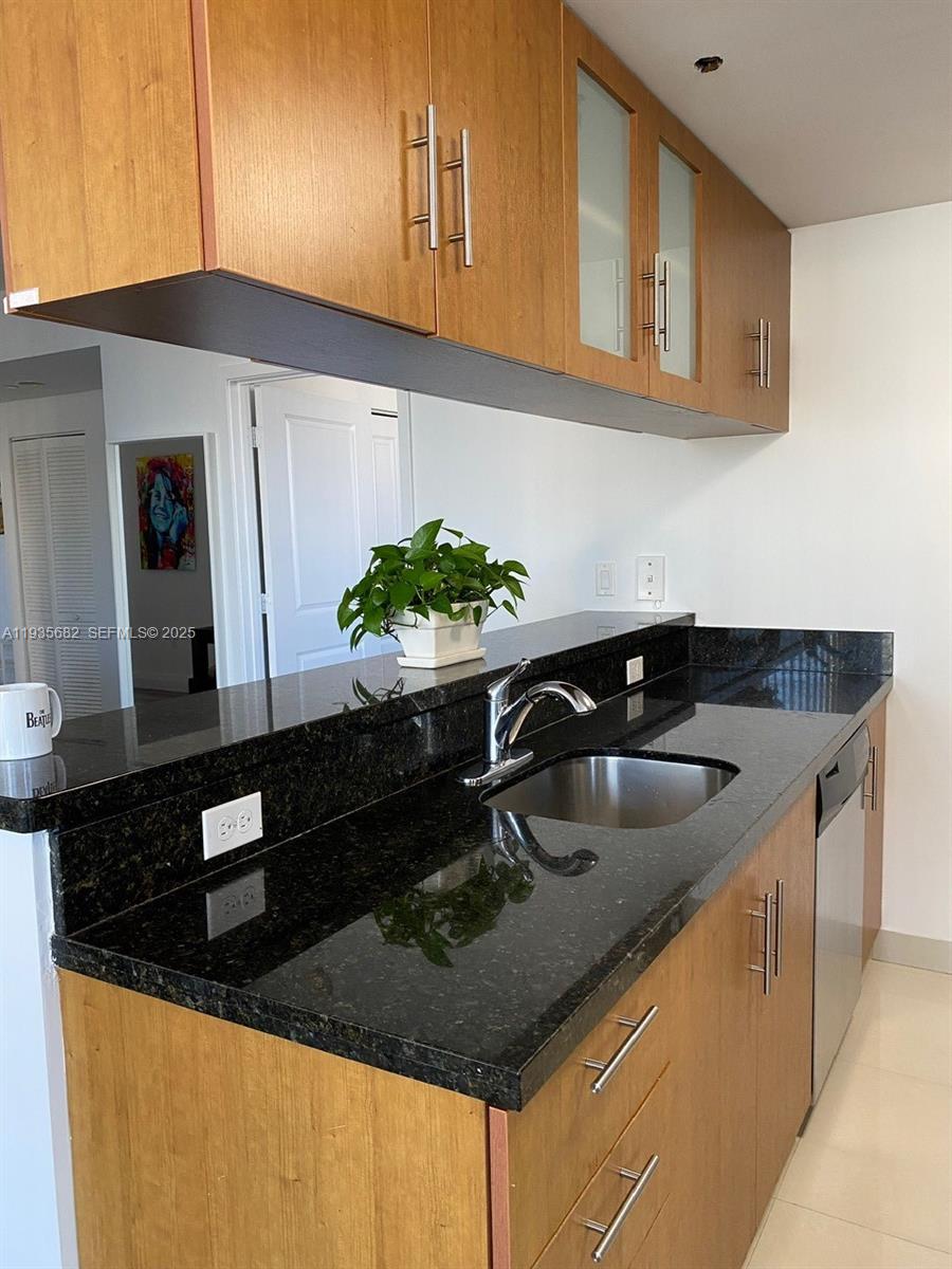 Miami Condo: 601 Northeast 23rd Street