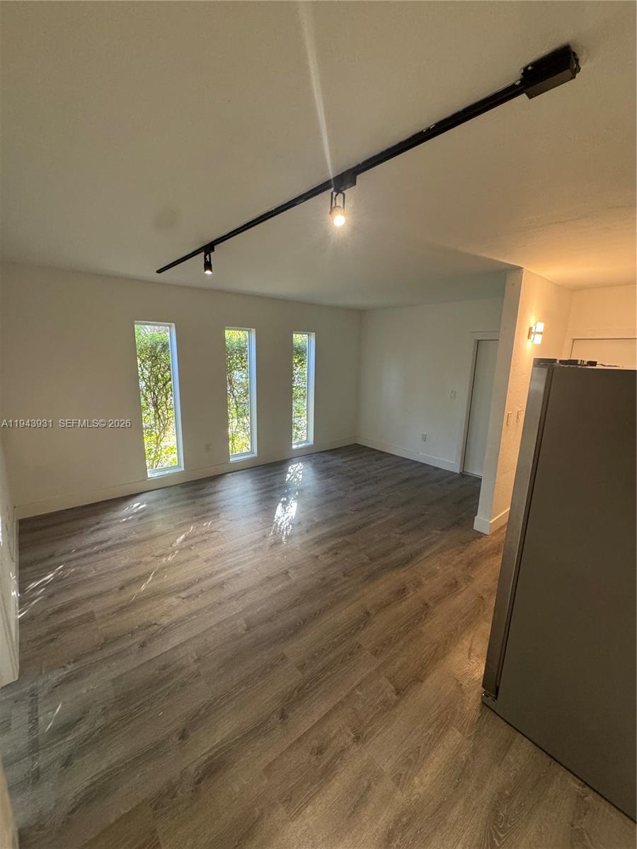 South Miami Condo: 7901 Southwest 64th Avenue