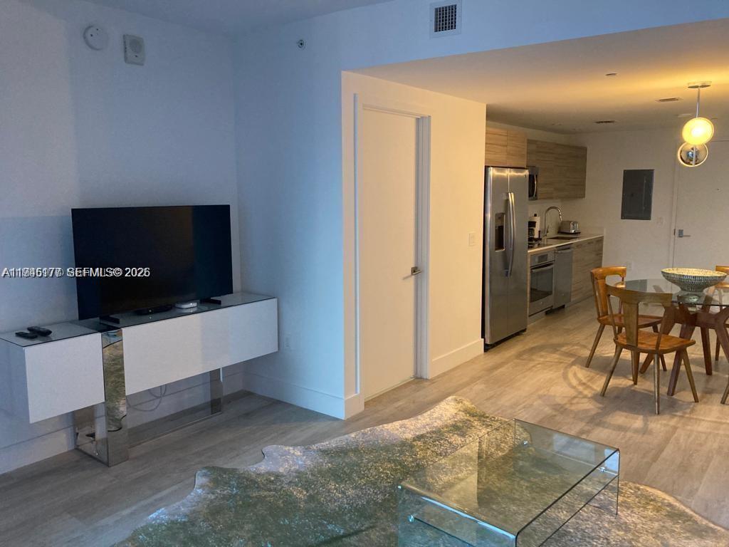 Miami Condo: 121 Northeast 34th Street