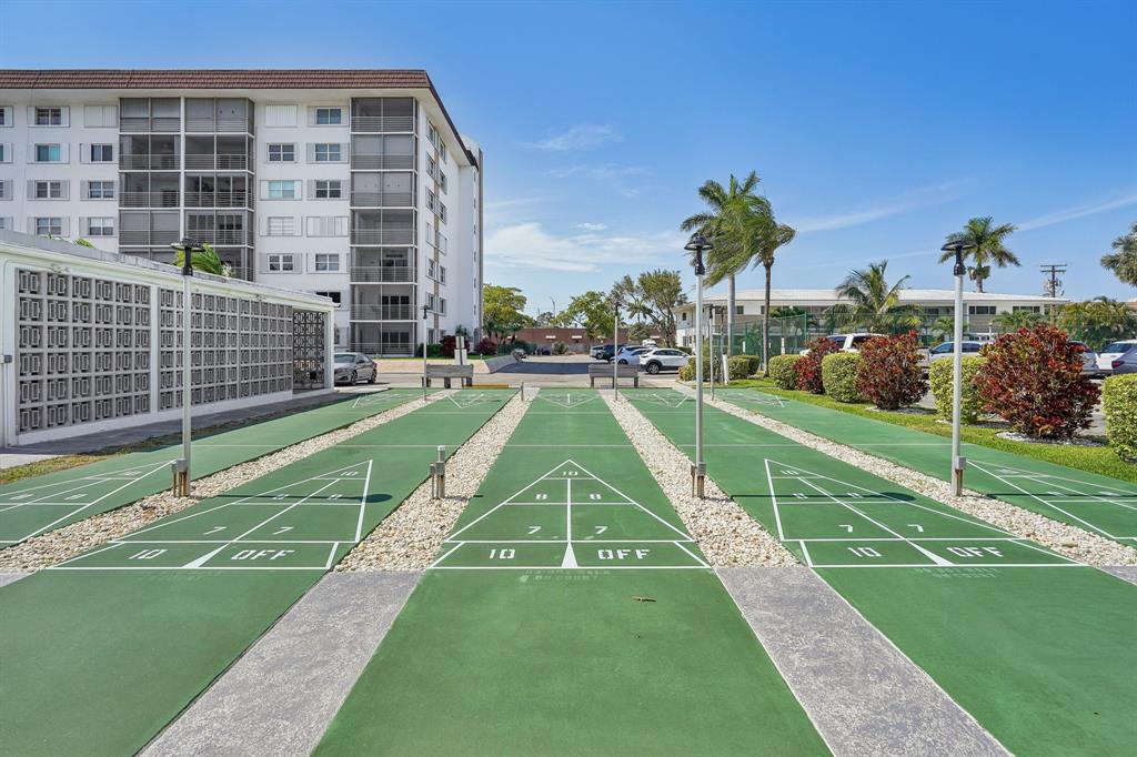 Oakland Park Condo: 3040 Northeast 16th Avenue