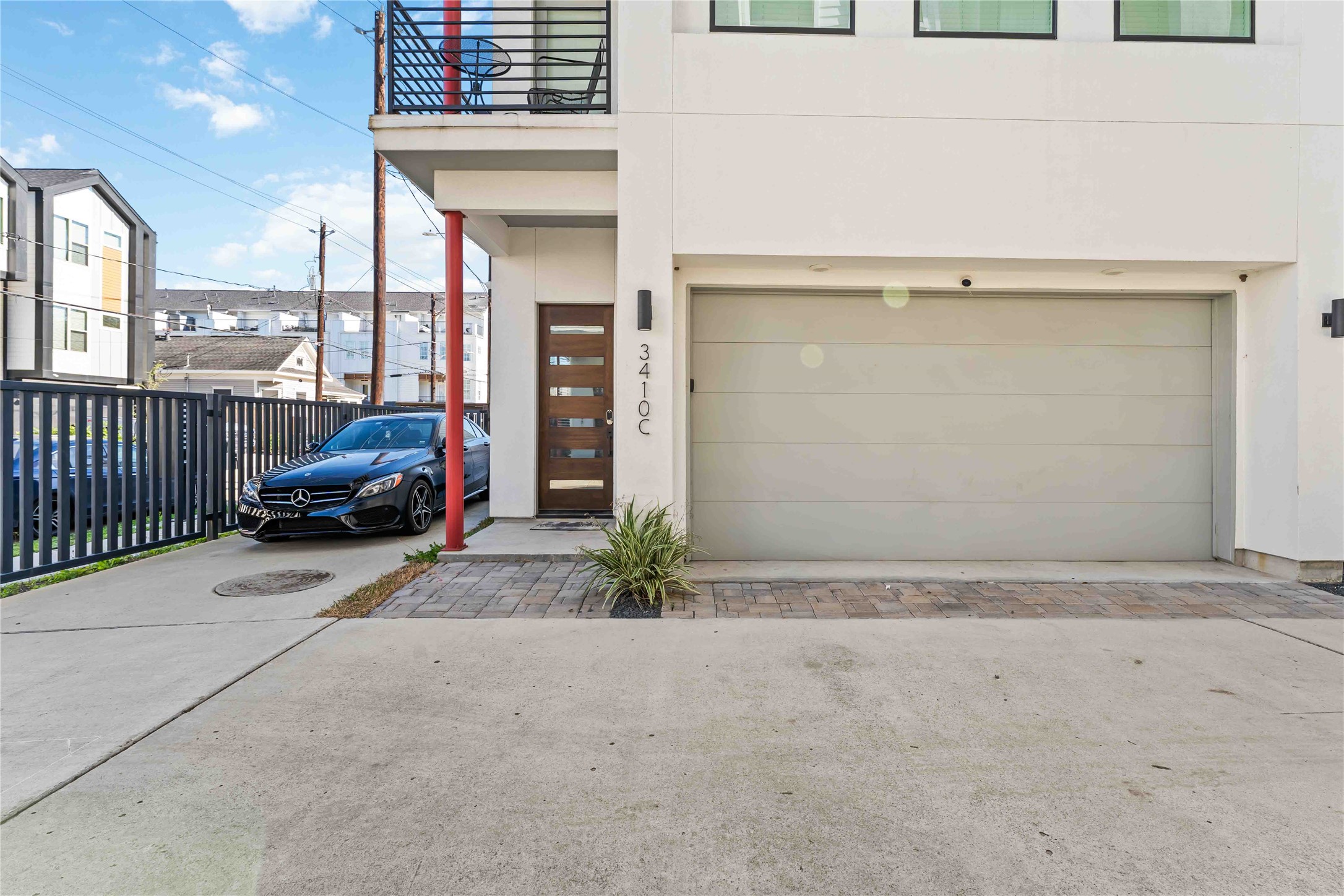 Houston Condo: 3410 Baer Street