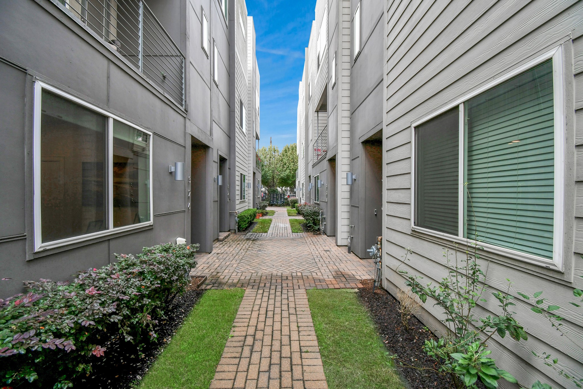 Houston Condo: 326 Eado Park Circle