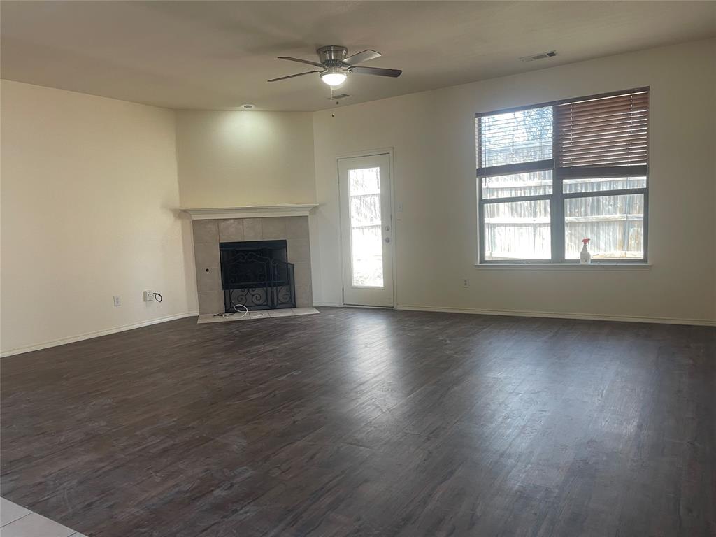 Melissa Condo: 299 Salmon Lake Drive