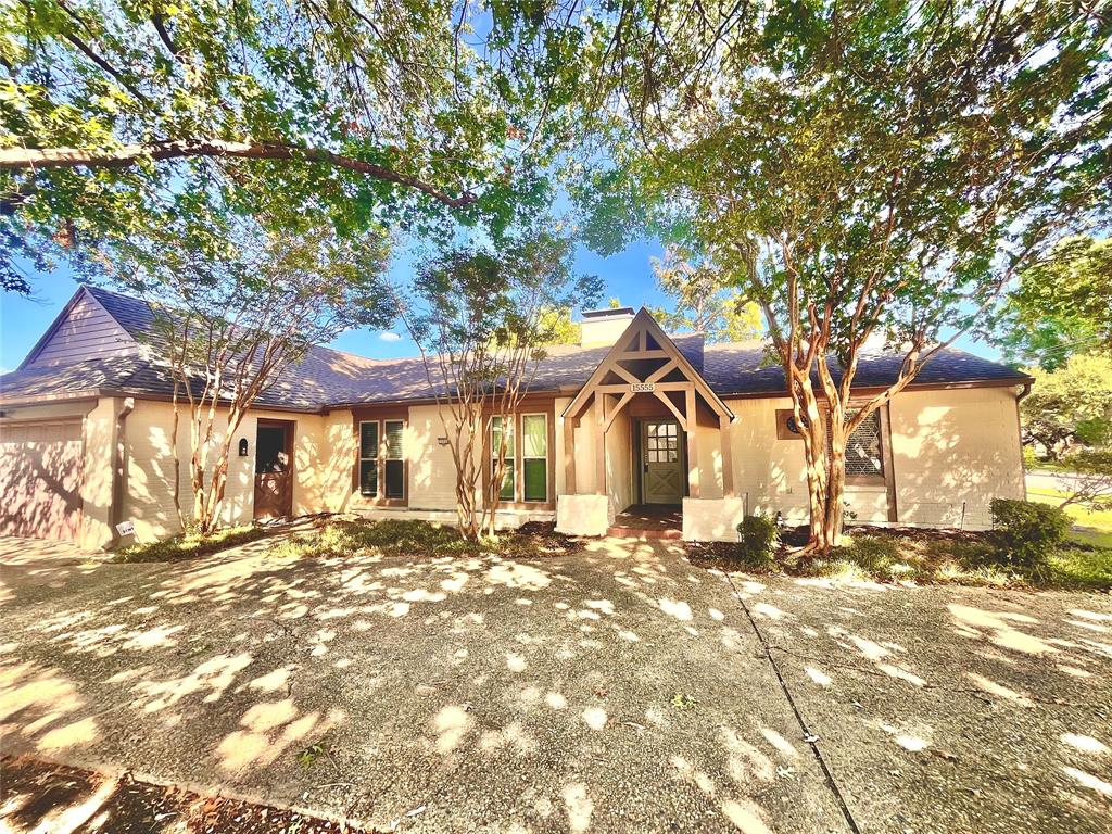 Dallas Condo: 15555 Mosscove Circle