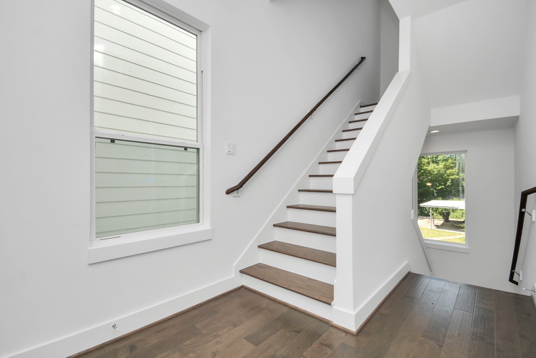 Houston Condo: 420 Janisch Road