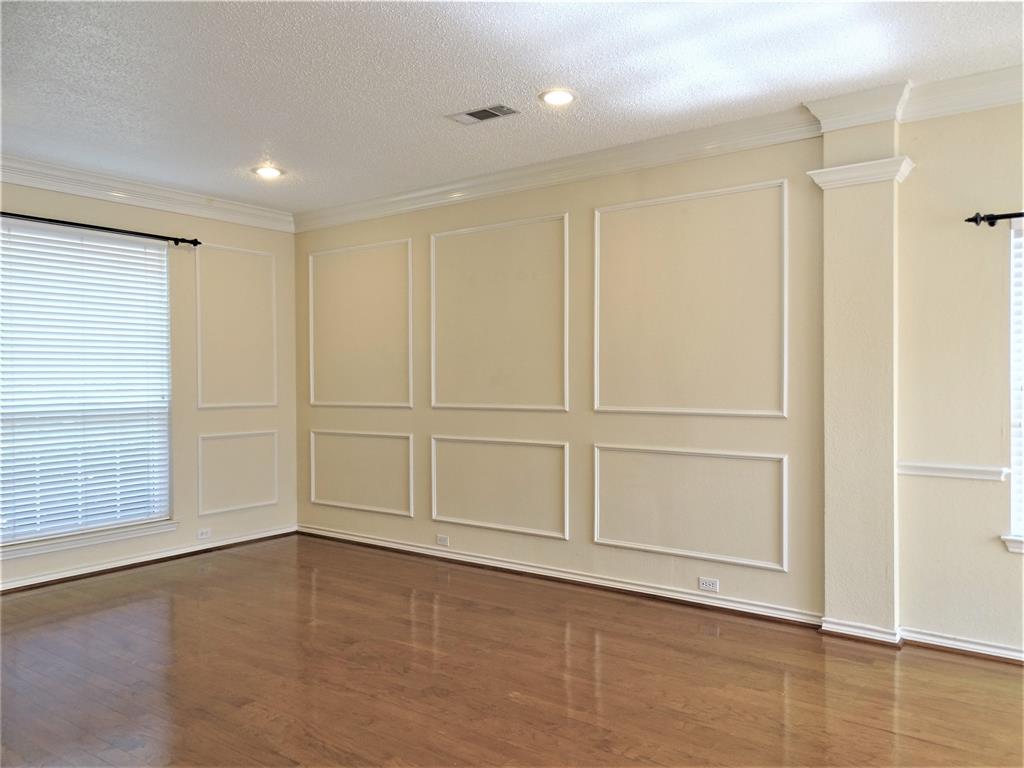 Plano Condo: 1700 Seminary Drive