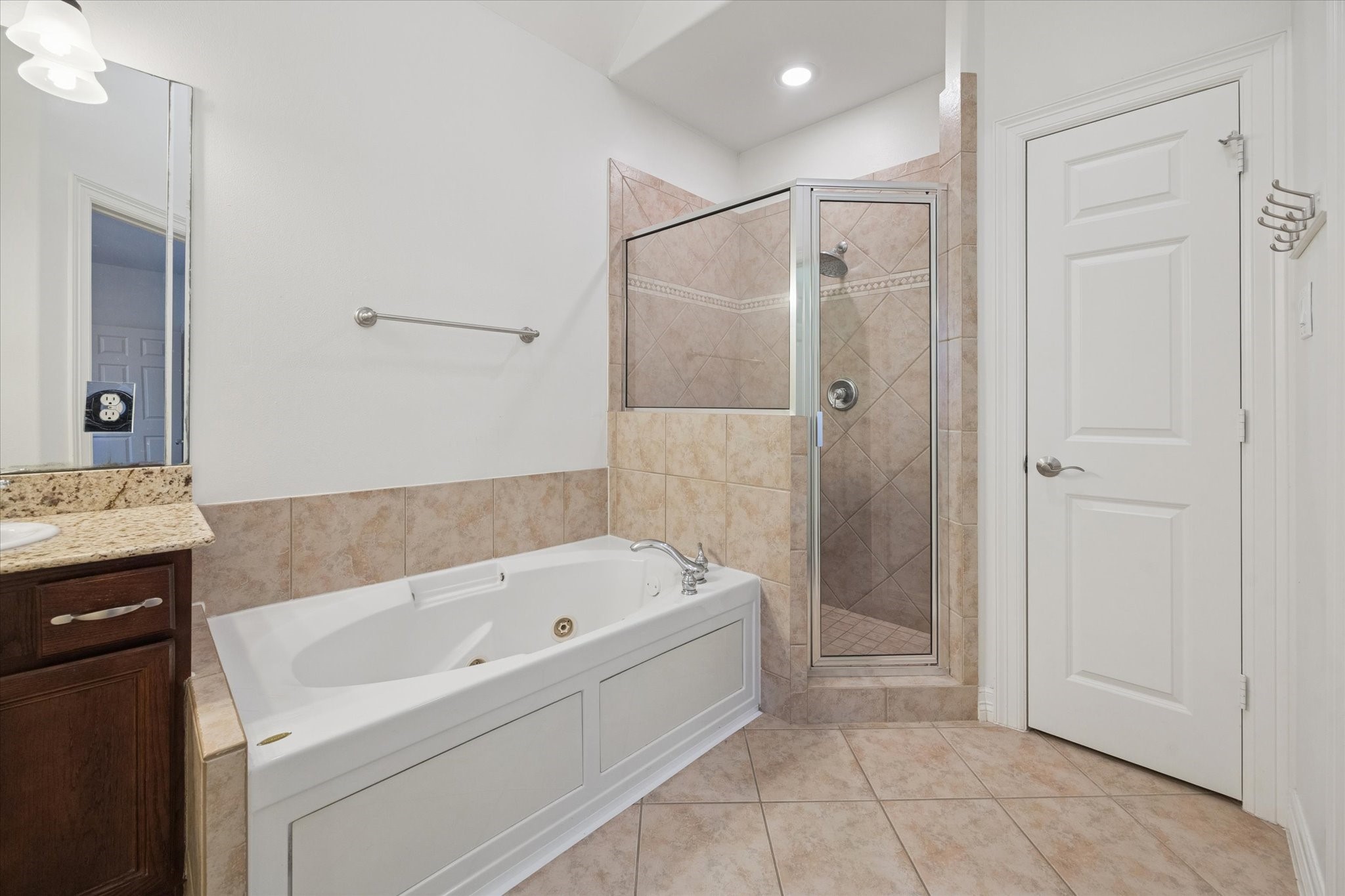 Houston Condo: 3313 New Garden View Lane